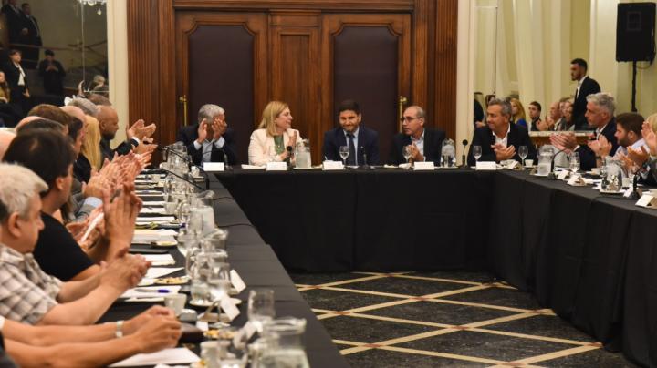 La Multisectorial por la Paz respaldó al gobernador de Santa Fe