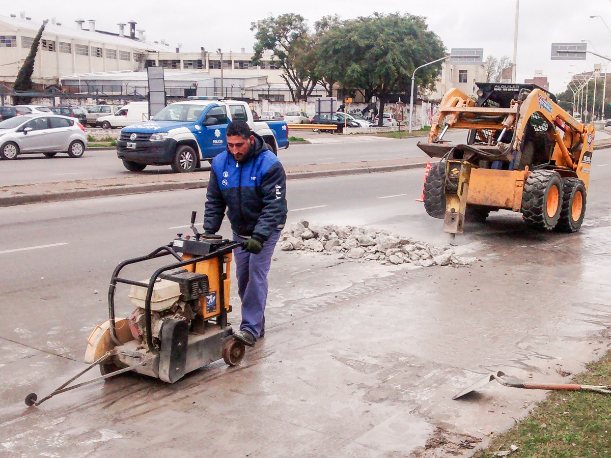 Avanza el plan de bacheo en la capital