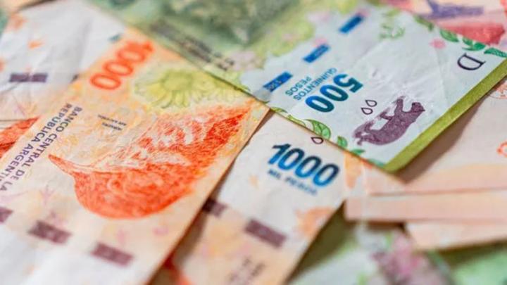 El salario promedio quedó por debajo de la línea de la pobreza