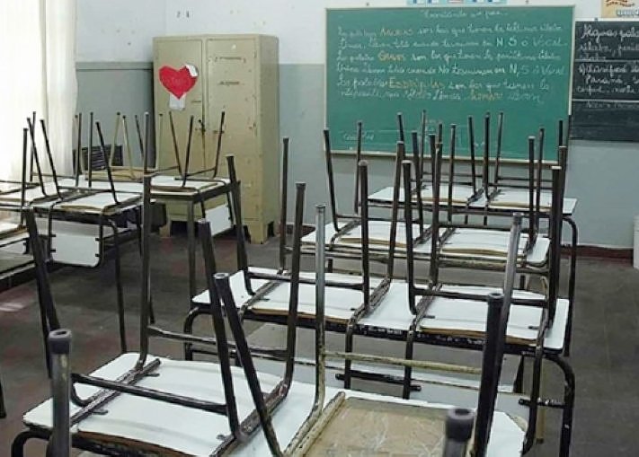Sin clases en Santa Fe: el gobierno dice que “el paro no colabora”