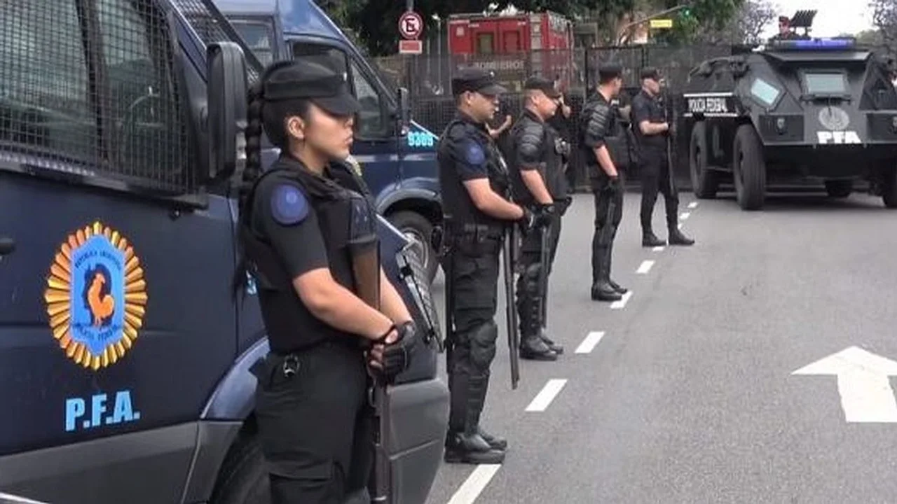 Aumento salarial a las fuerzas policiales y de seguridad 