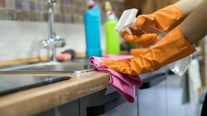 Empleadas domésticas: cuánto cobrarán en abril y mayo