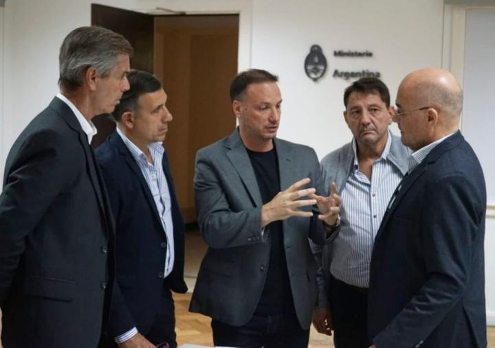 Santa Fe y Nación acordaron reactivar obras públicas paralizadas