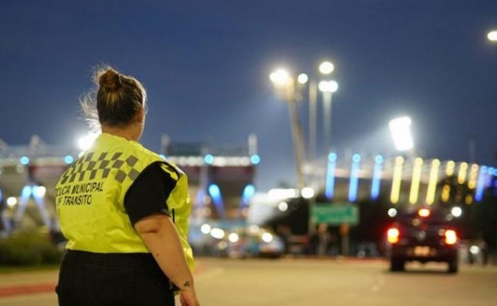 Cruzar un semáforo en rojo hasta $800.000 de multa