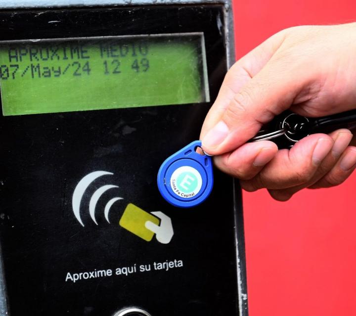 Empieza a regir la nueva tarifa de estacionamiento en Santa Fe