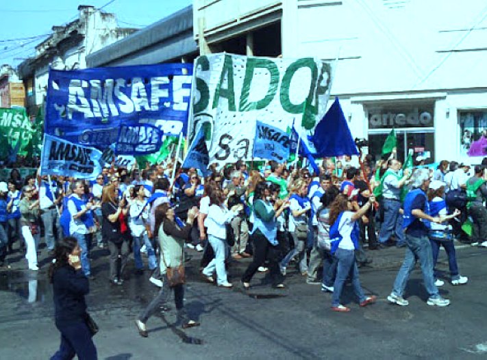 Los maestros que paren este jueves no cobran la asistencia perfecta