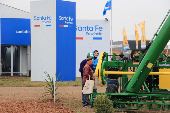 Santa Fe lanzará importantes líneas de créditos para el campo