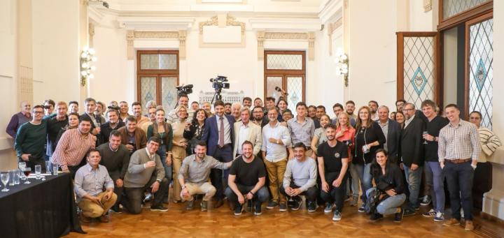 El gobernador de Santa Fe agasajó a los periodistas en su día