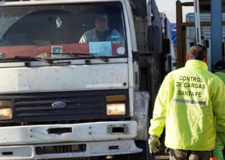 Detectan 839 toneladas de exceso de peso en camiones