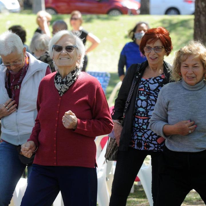 Acciones concretas para concientizar contra el maltrato en la vejez