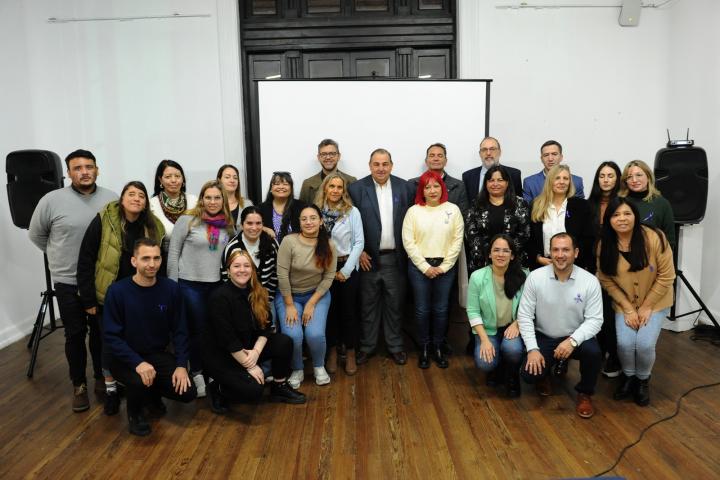 Puntapié inicial para poner en marcha la app Código Violeta