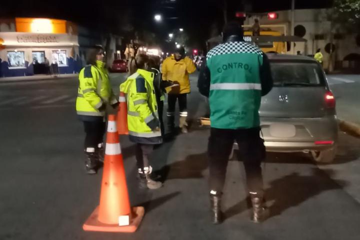 Santa Fe: retuvieron 17 vehículos por alcoholemia positiva