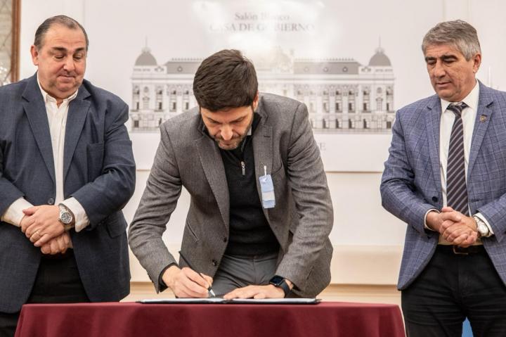 Pullaro proyecta “una provincia menos violenta y más segura”