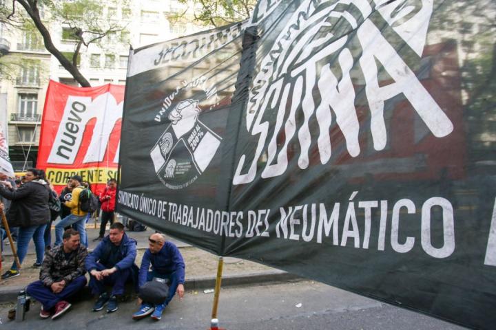 Bridgestone paralizó su producción y peligran 1550 empleos