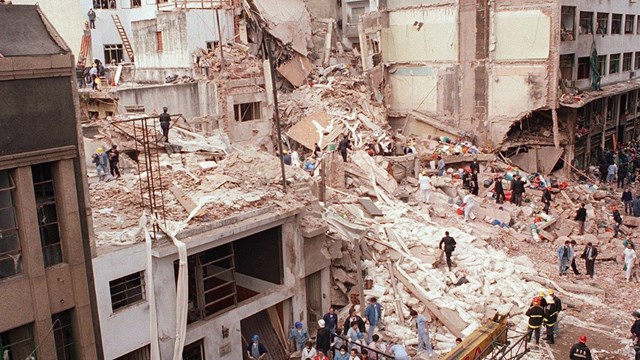 Se cumplen 30 años del atentado a la AMIA