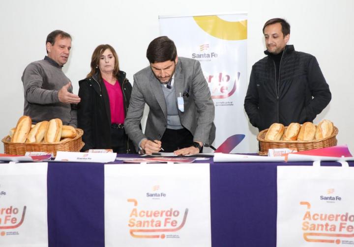 Acuerdo Santa Fe en Panaderías: el kilo de pan a $1800