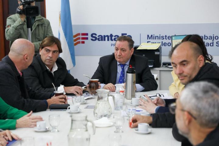 Provincia puso sobre la mesa el aumento a los médicos