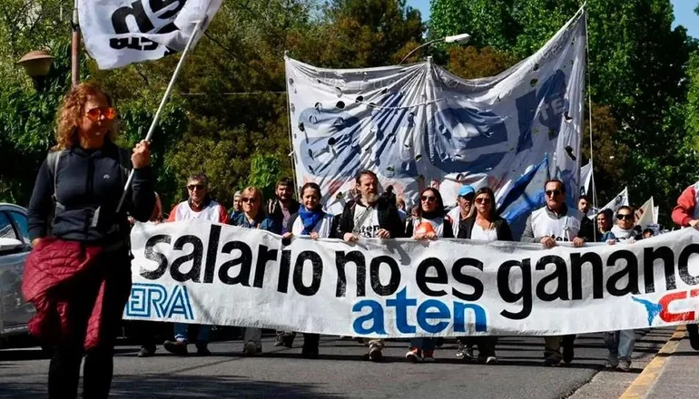 Impuesto a las Ganancias: estatales y docentes de Neuquén no lo pagarán