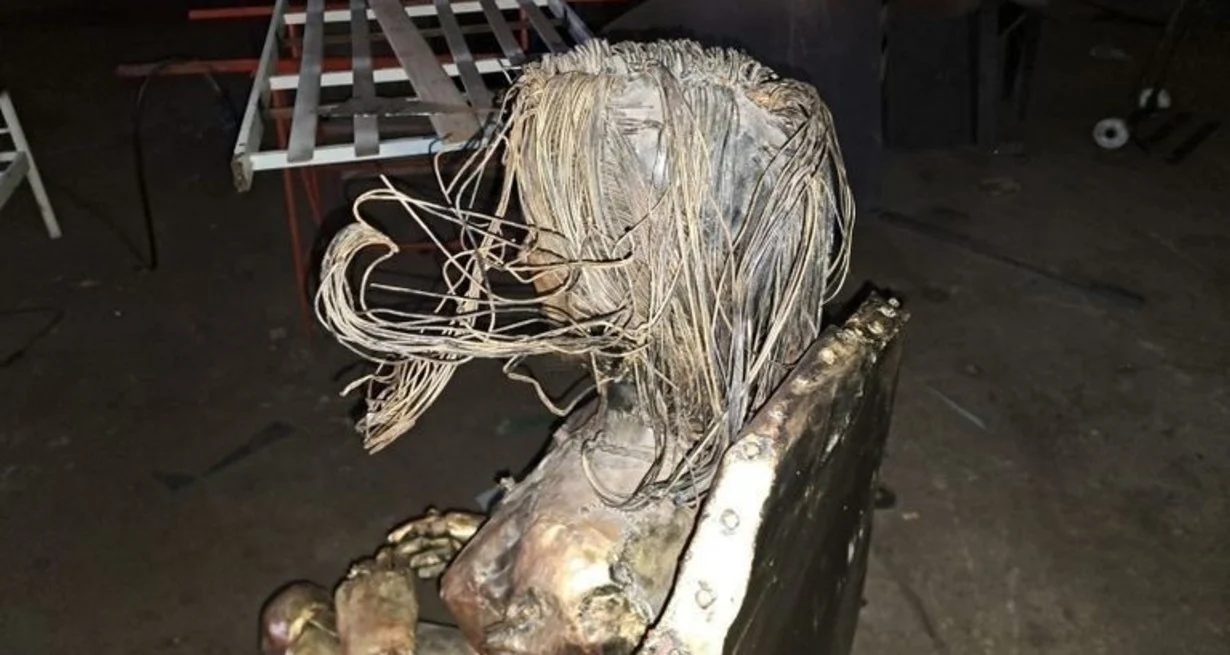 Vandalizaron la estatua de Mirtha Legrand en Villa Cañás