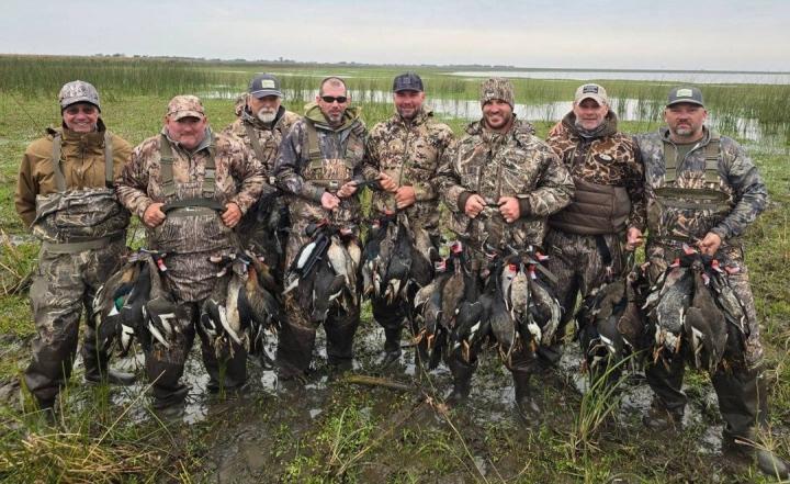 Cazadores de EE.UU. masacraron aves autóctonas en Santa Fe