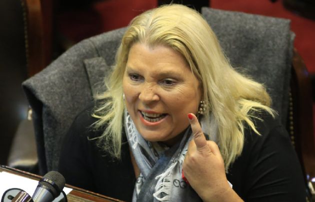 Elisa Carrió apuntó contra Pullaro por el control de la Hidrovía