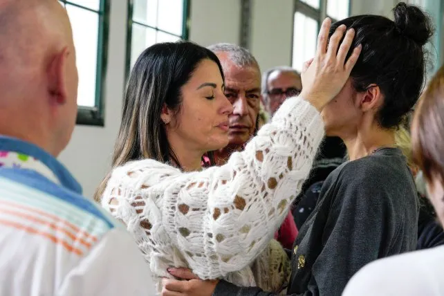 ¿Pullaro le entregó a Leda Bergonzi un subsidio de $800.000?