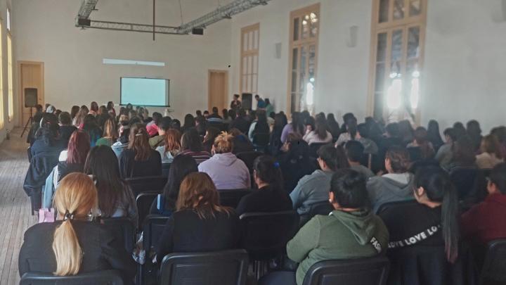 140 docentes recibieron capacitación en educación inclusiva