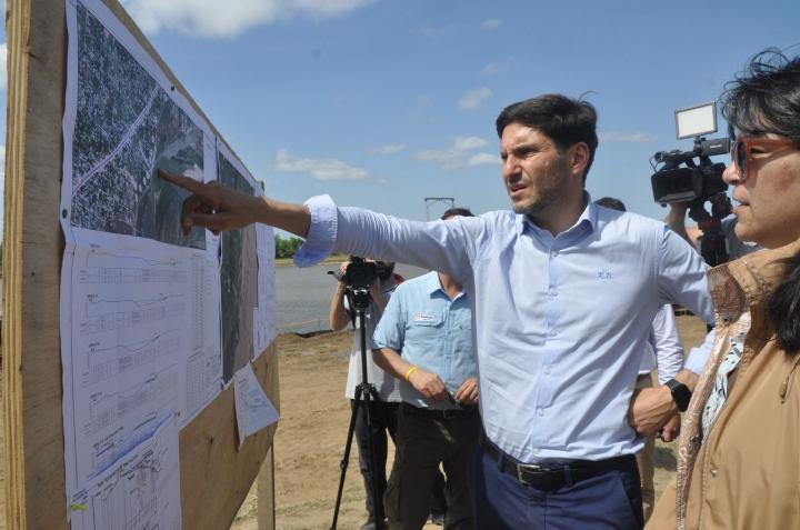 Pullaro: “Somos la única provincia que destina recursos a obra pública”