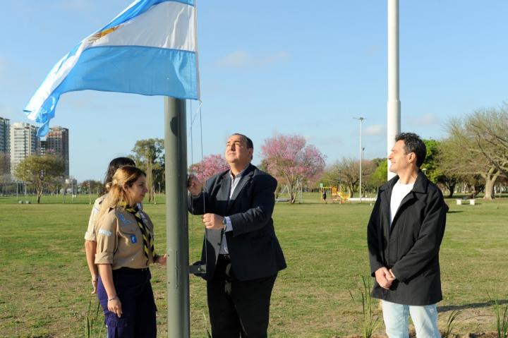Se inauguraron los mástiles del Parque Federal de Santa Fe