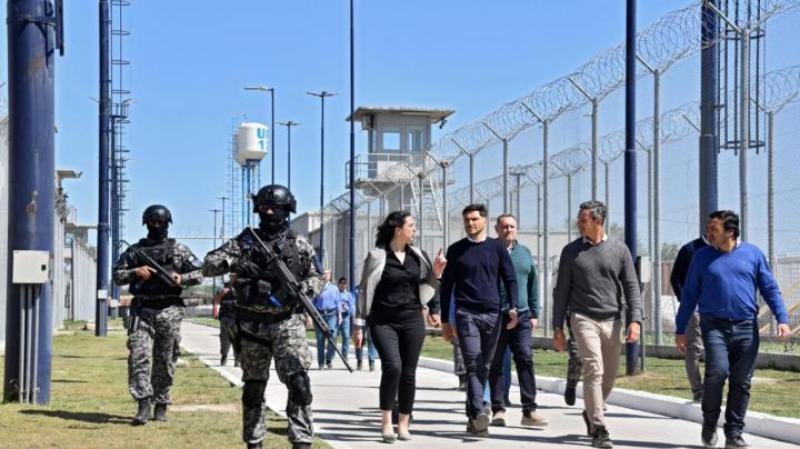 El gobierno avanza con obras para vaciar las comisarías de Rosario