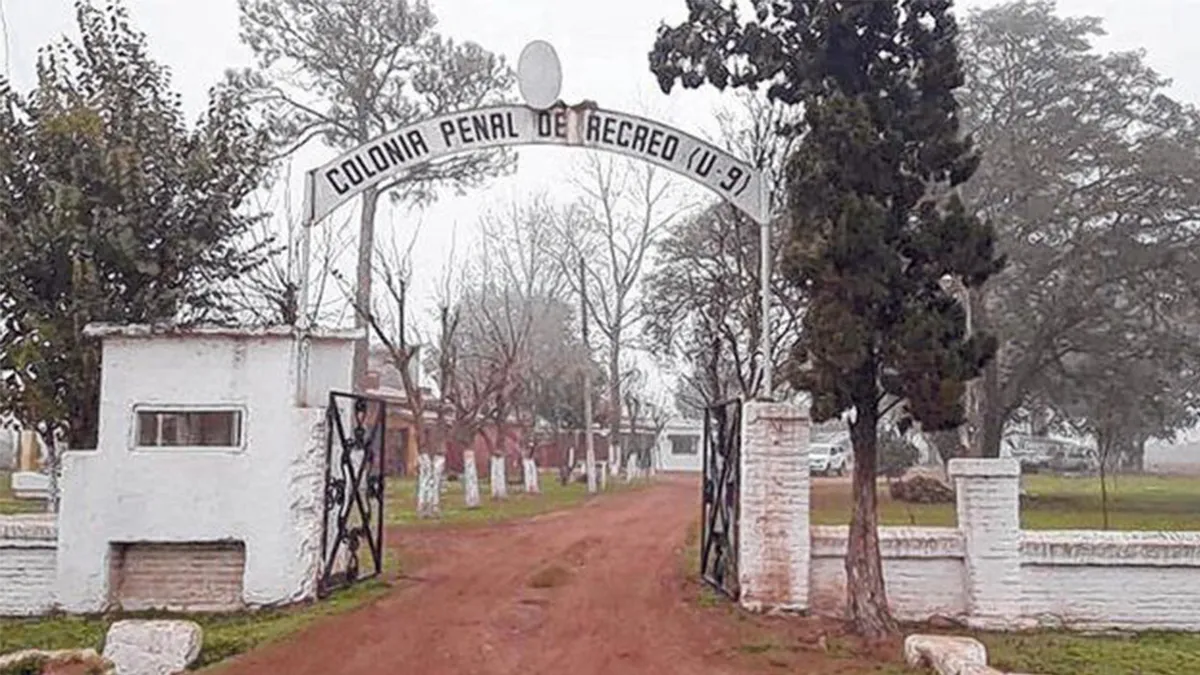 Santa Fe prioriza: escuelas, no, cárceles, sí