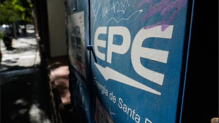 Pullaro quiere dejar sin privilegios a la EPE