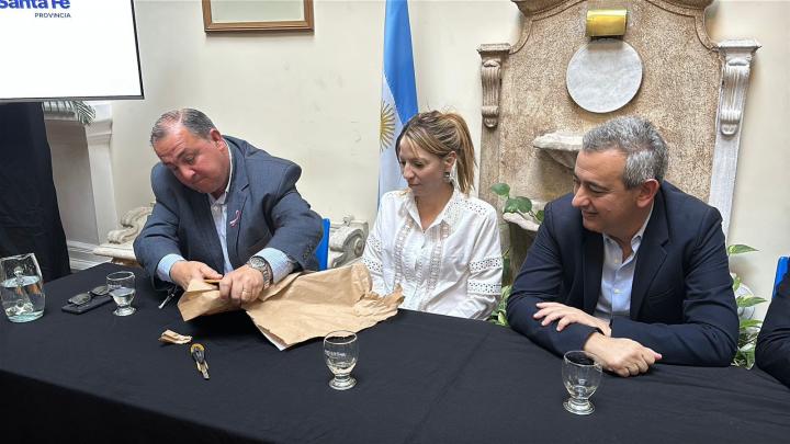 Poletti destacó las obras de agua potable para la ciudad