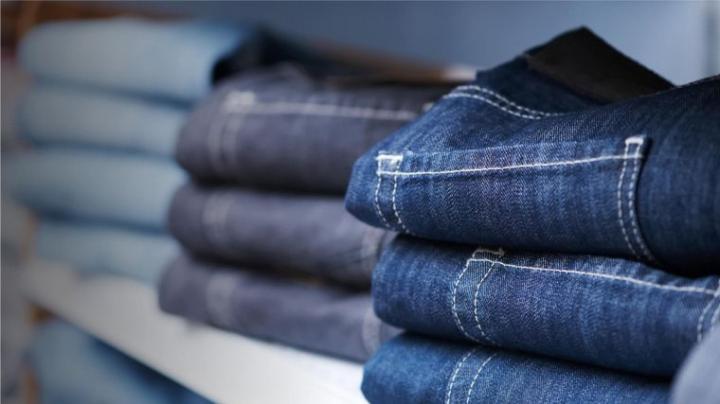 La ropa, entre lo que más aumenta su precio: “El 50% de un jean son impuestos”