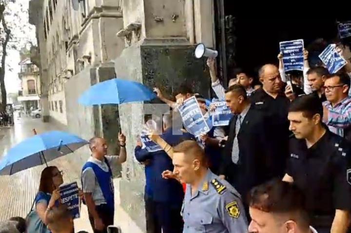 Judiciales en pie de guerra contra Pullaro: “El enojo sigue creciendo”