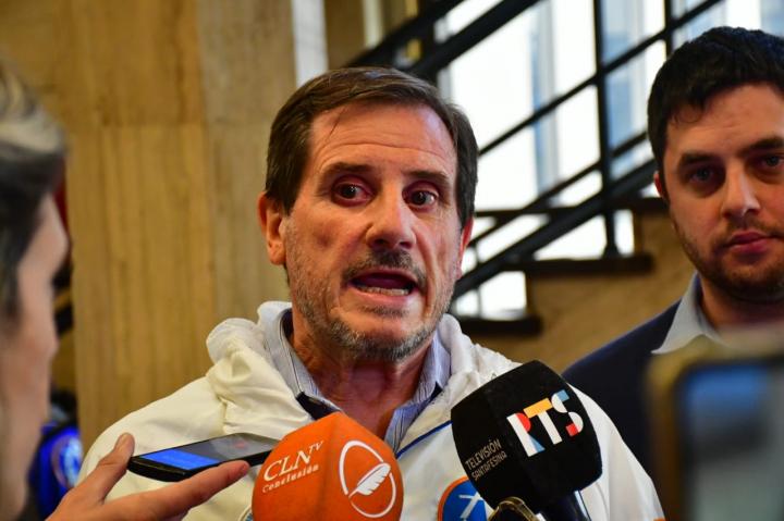 Judiciales embistieron contra Pullaro: “Se parece a Carlos Menem”