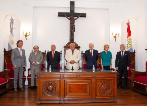 La Corte acusó el golpe y se ataja: “Es falaz todo lo que dice el gobierno”