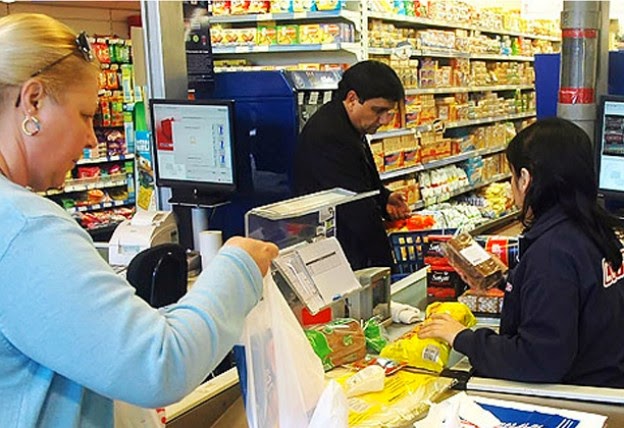 Empleados de Comercio: 5% de suba salarial en dos cuotas