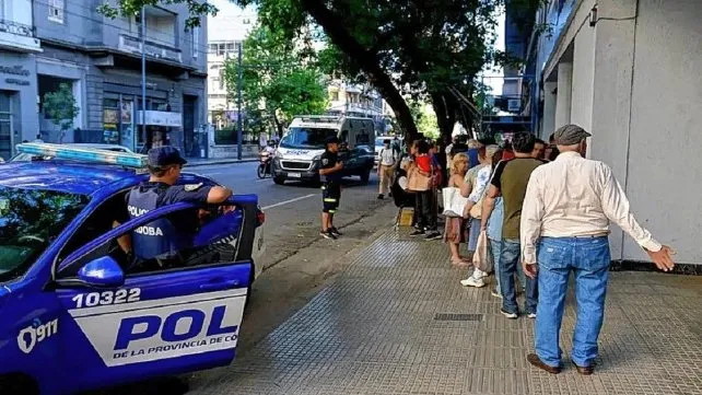 Un jubilado se roció con nafta e intentó prenderse fuego