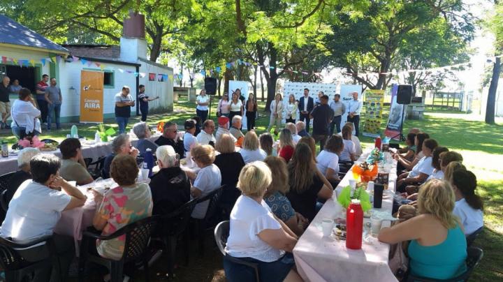 Lanzan colonias de vacaciones para personas mayores 