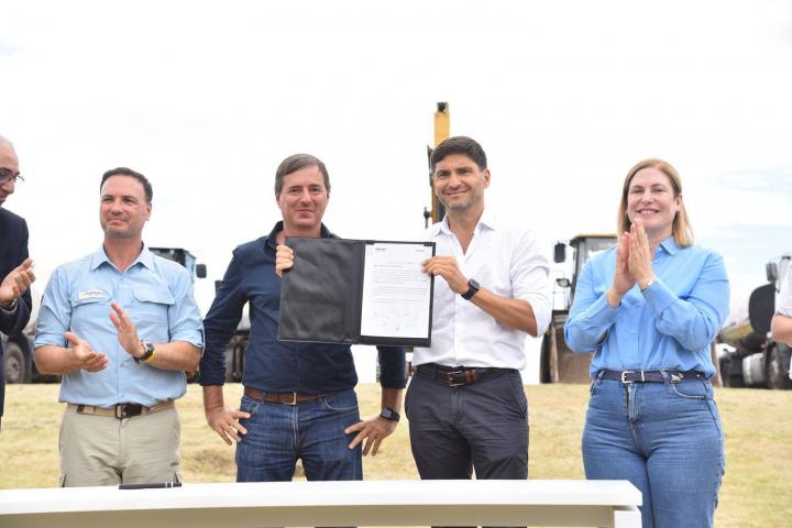 Pullaro: “Ordenamos el Estado para hacer históricas obras públicas”