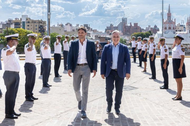 Pullaro arma su agenda política con el gobernador de Córdoba