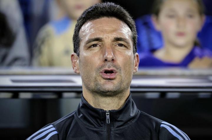 Scaloni pidió el apoyo de los argentinos para Javier Milei