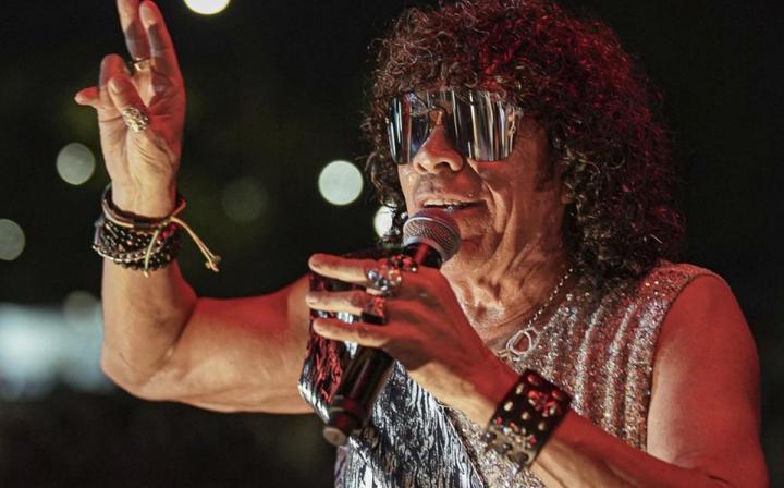 Robaron la peluca de La Mona Jiménez 