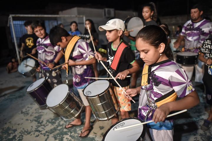 Los Carnabarriales son un éxito en la ciudad de Santa Fe