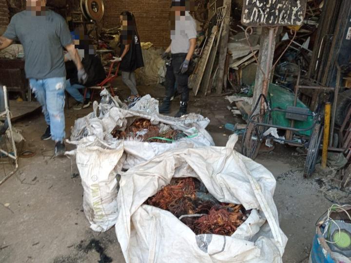 Clausuran una chatarrería y secuestran gran cantidad de material eléctrico