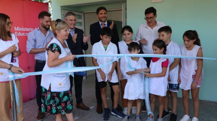 Pullaro: “La obra pública empieza a llegar a cada barrio”