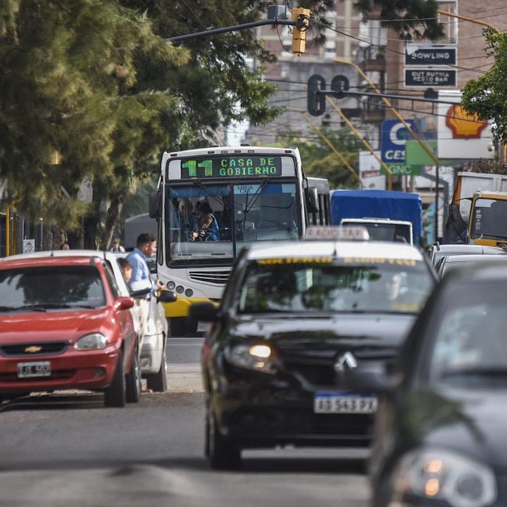 Apps de viajes en Santa Fe: sigue abierto el registro de choferes