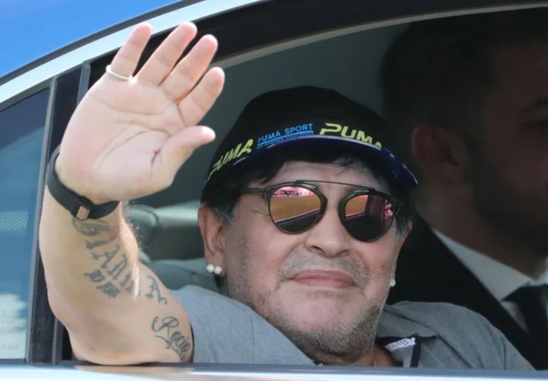 Detienen al custudio de Maradona por falso testimonio