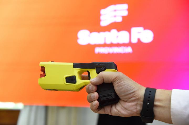 La Policía usará pistolas Taser para garantizar el orden
